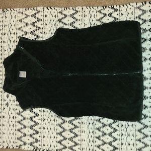Womens fuzzy black vest